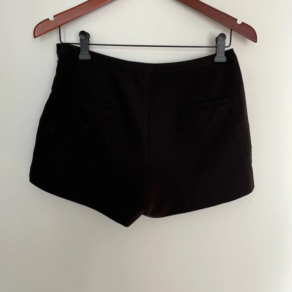 Twik black mini short with size zipper size 5 - Picture 4 of 8